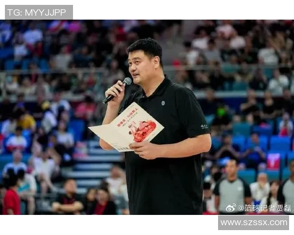 姚云姚明的传奇故事与中国篮球的辉煌历程交织的时代印记 姚云姚明的传奇故事与中国篮球的辉煌历程交织的时代印记