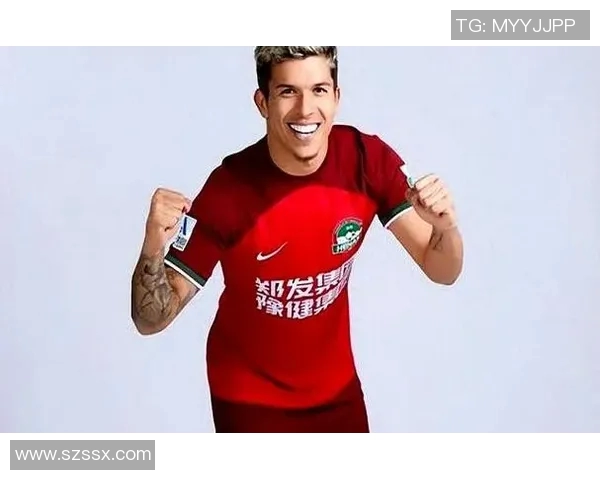 足球明星化身时尚达人变装照大揭秘引发球迷热议与追捧