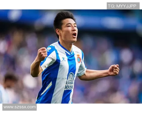 上海足球明星武磊的成长历程与职业生涯全景回顾 上海足球明星武磊的成长历程与职业生涯全景回顾